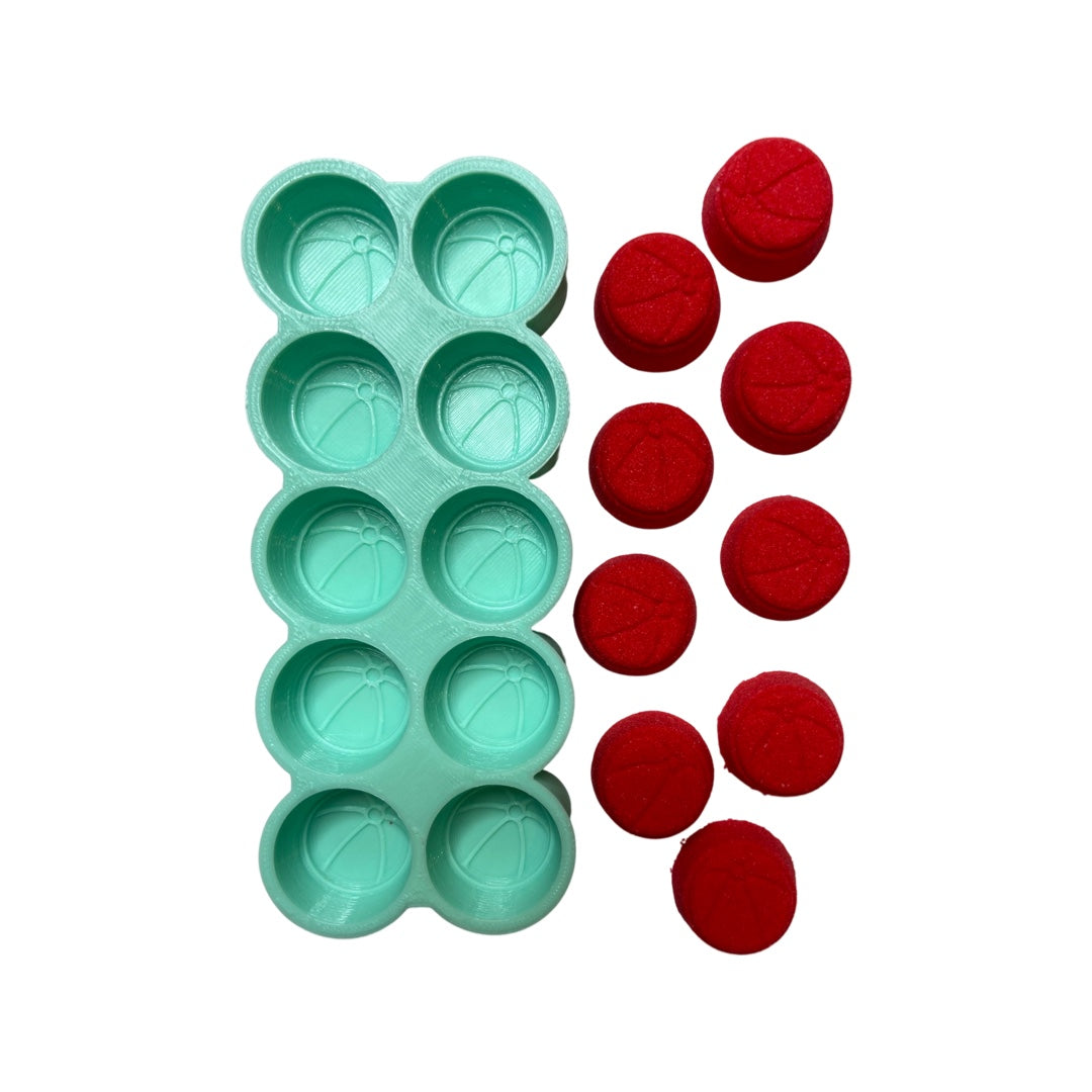 Jun23 Molds_7.jpg