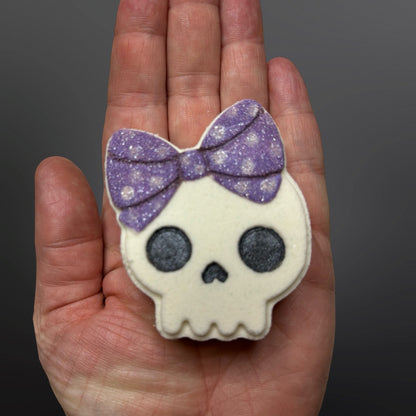 Midi Skull with Bow Bath Bomb Mold