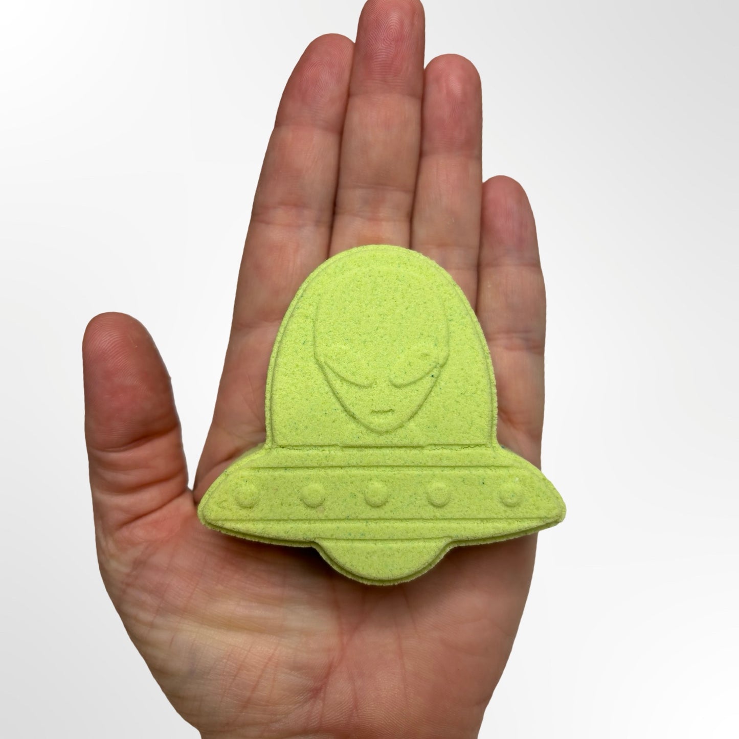 Midi Alien UFO Bath Bomb Mold