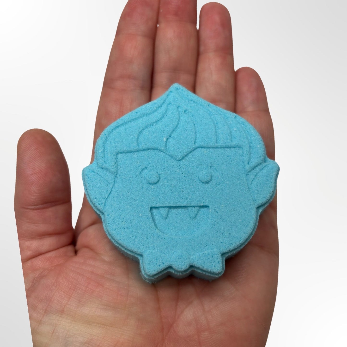 Midi Dracula Bath Bomb Mold