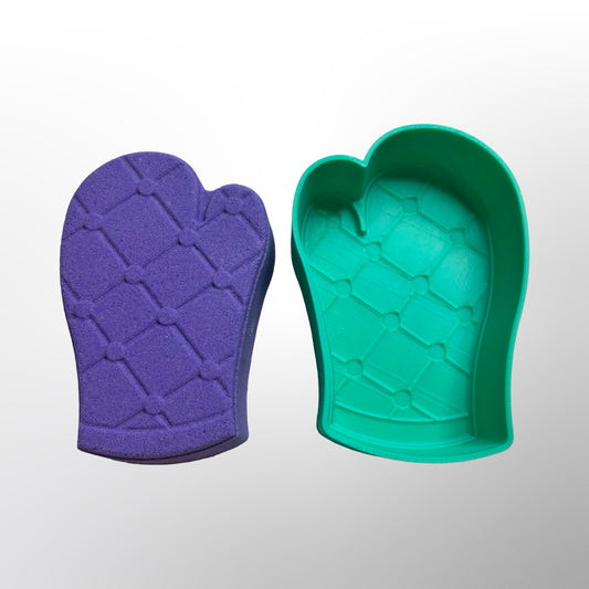 Oven Mitt Bath Bomb Mold